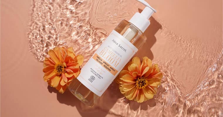 Tu nuevo producto desmaquillante favorito se llama Camellia Bloom y será tu próxima obsesión